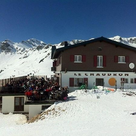 Refuge Le Chaudron Restaurants Lounge & Bar Hotel Champery Bagian luar foto